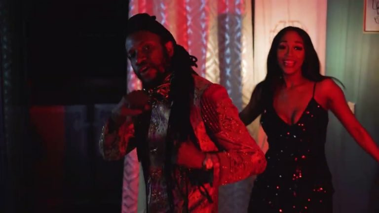 Lyrics Winky D ft Qounfuzed – XYZ (OFFICIAL VIDEO)
