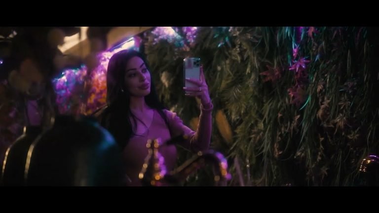 Lyrics LIKA – Bad Bitch (prod. by Cassellbeats) {Official Video}
