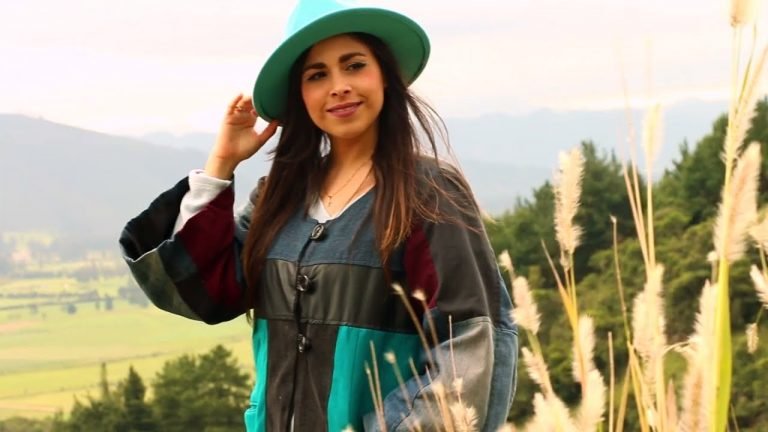 Letra Angie Garcia – Celeste (Video Oficial)