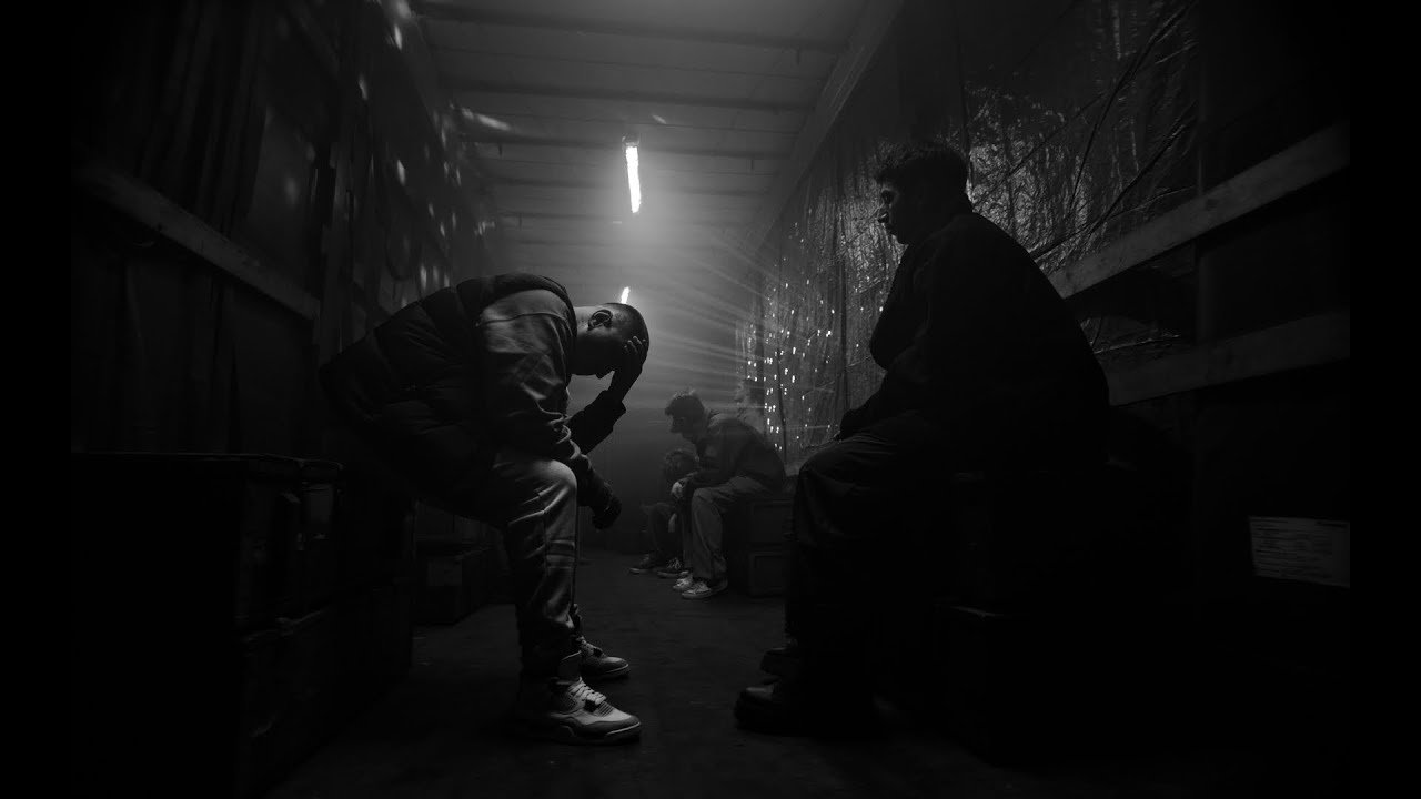 Lyrics Białas – Uzi ft. Sobel