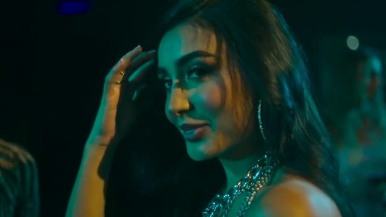 Letra J ALVAREZ – Casi Soltera