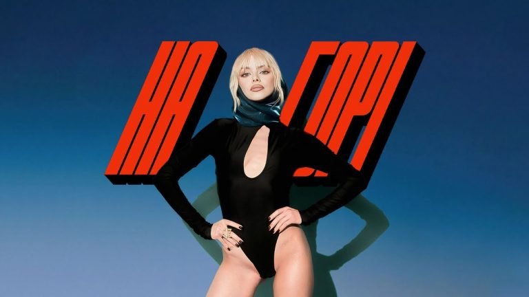 МАША КОНДРАТЕНКО – на горі Lyrics