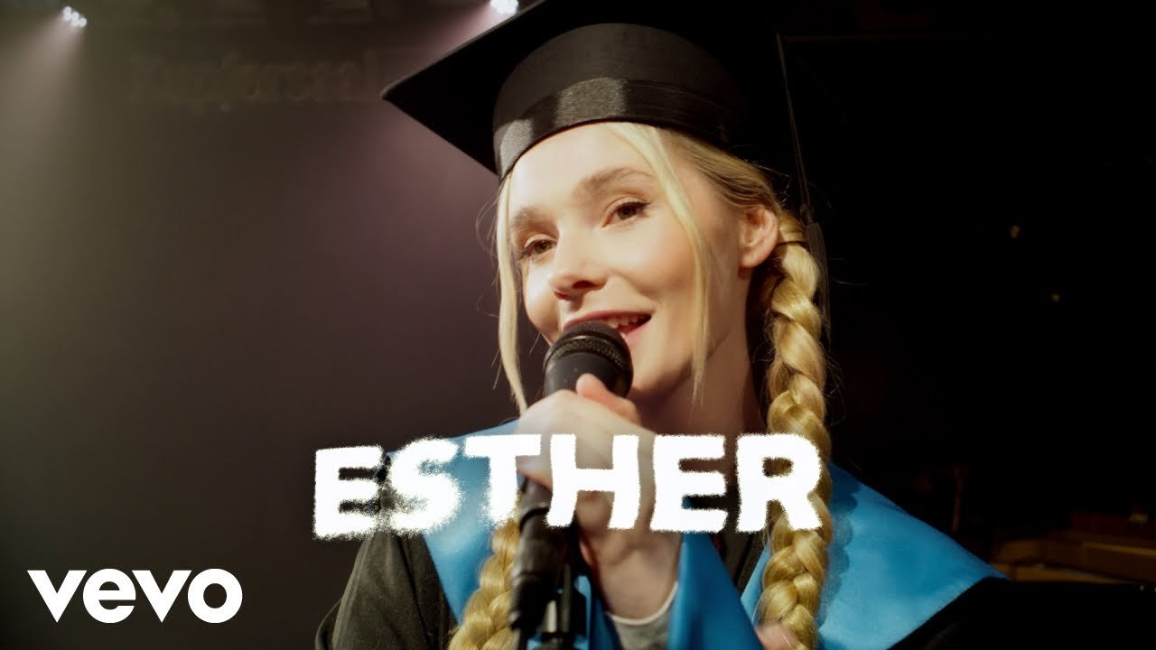 Esther Graf – esther Lyrics