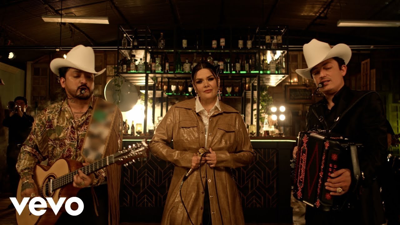 Yuridia, Los Dos Carnales – Llévate Letra