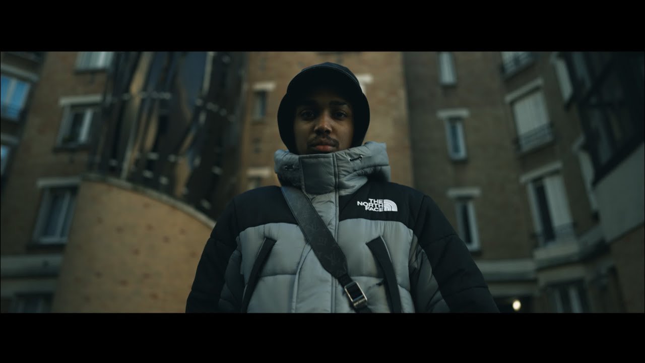 GAMBINO – EN BAS Lyrics