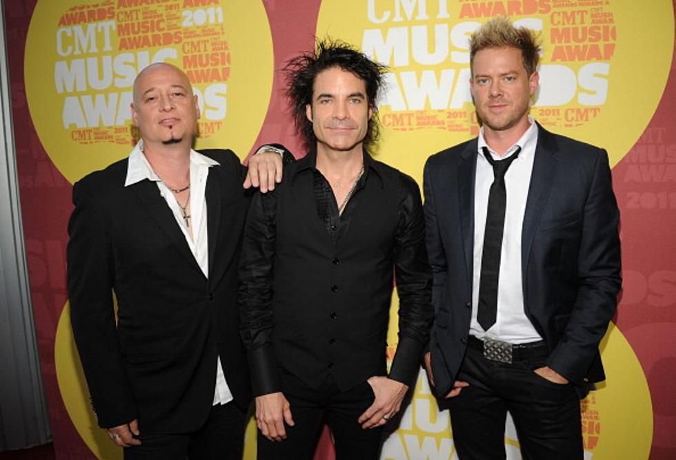 Train – Long Yellow Dress