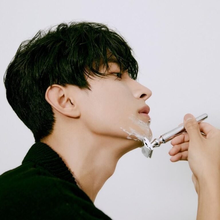 DK (SEVENTEEN) – Happy Virus (Lyrics & Video)