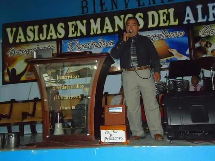 Luis Alberto Vallejo – Lo Más Hermoso (Letra & Video)