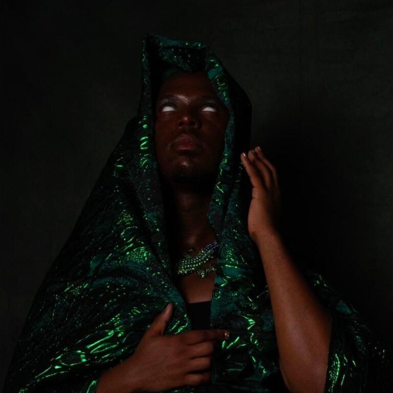 Void.(helloiamvoid) – Holy Water Lyrics