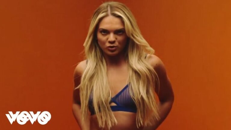 One Bit – Between You And Me (Letra & Video)